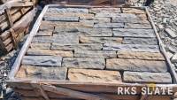 Натуральный камень для фасада RKS SLATE Sagar Multi Sandstone Strips